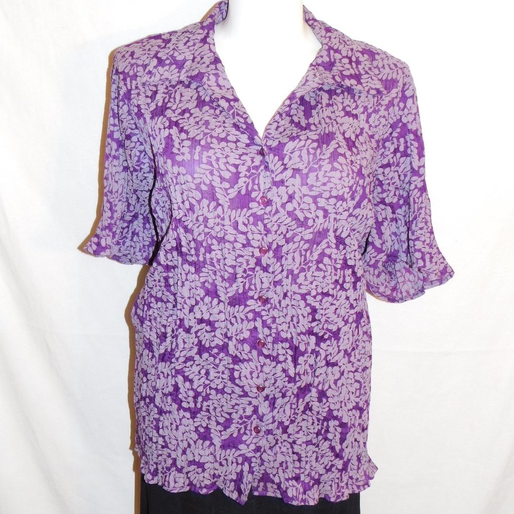 3X Maggie Barnes Purple Floral Crinkle Top NWT
